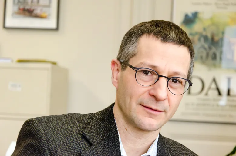 Prof. René Provost