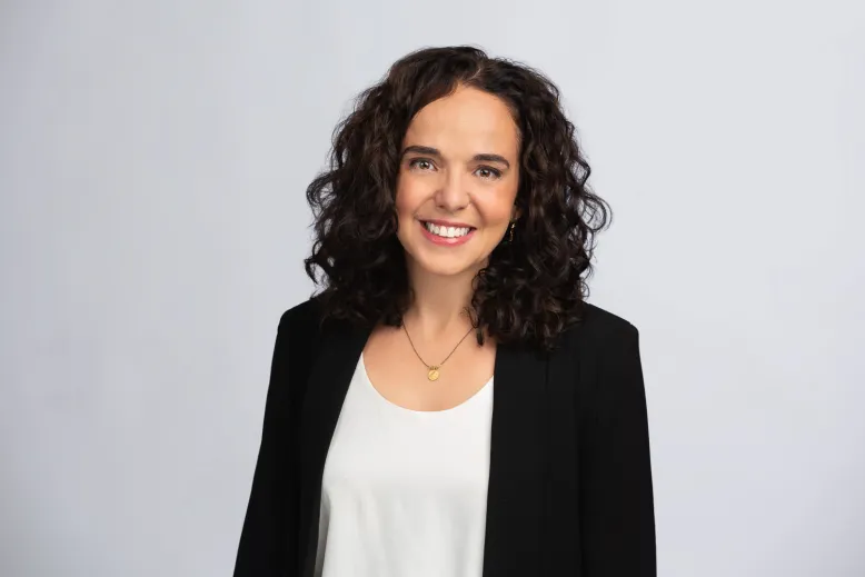 Prof. Andrea Gonzalez
