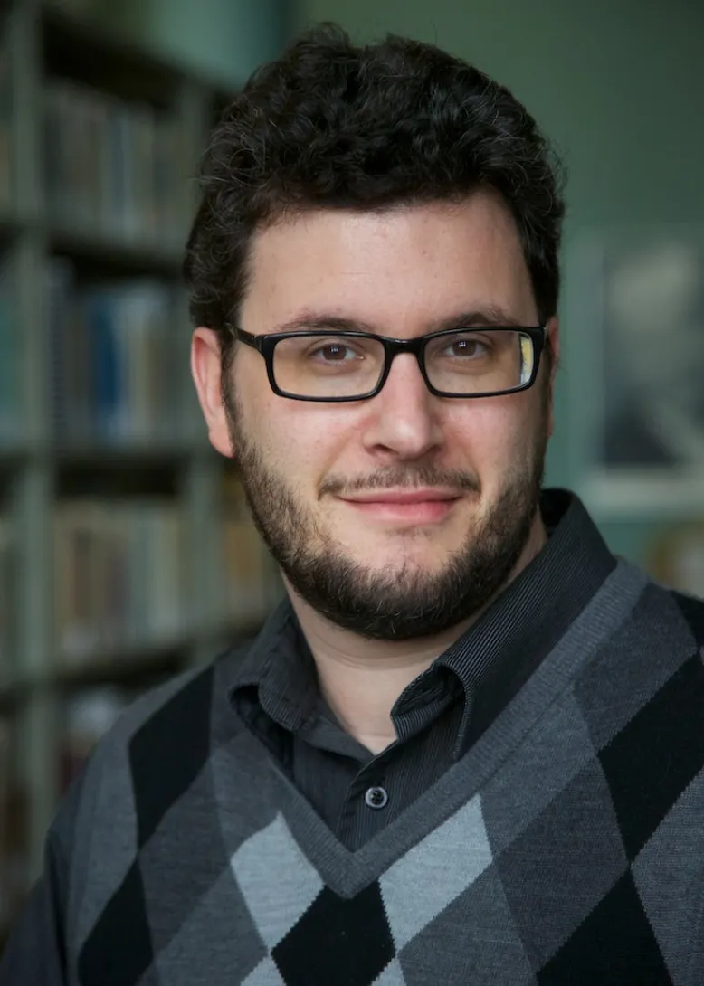 Prof. Anthony Glinoer