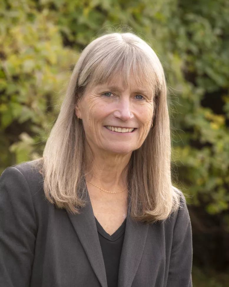 Prof. Sandra Davidge