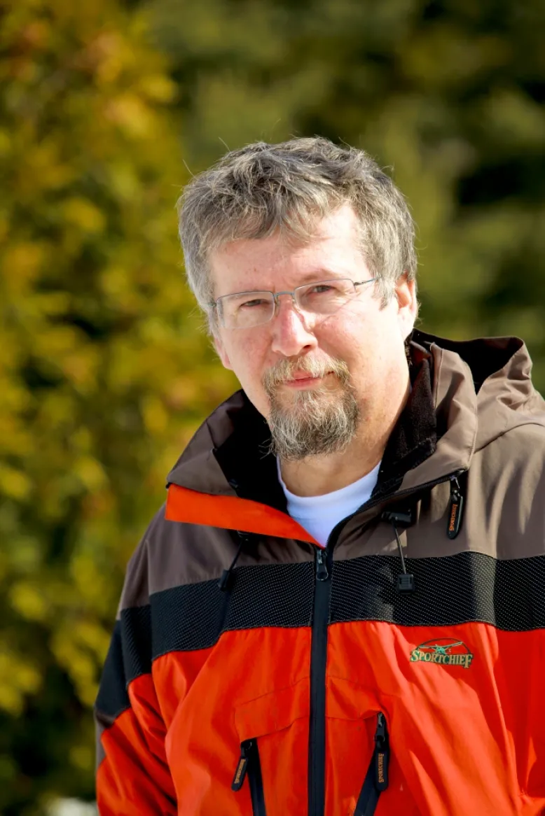 Dr. Yves Bergeron