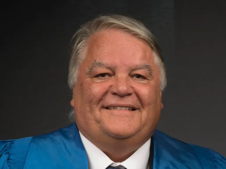 Dr. Miodrag Belosevic