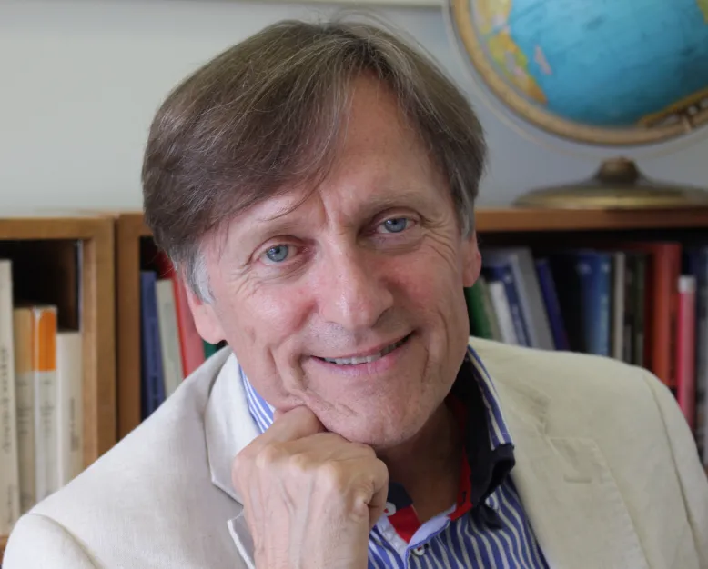 Prof. Daniel D.M. Mercure