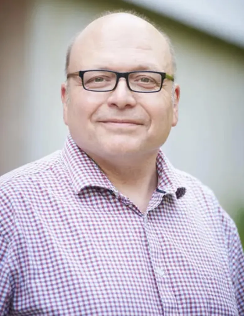 Prof. Frank W. Stahnisch