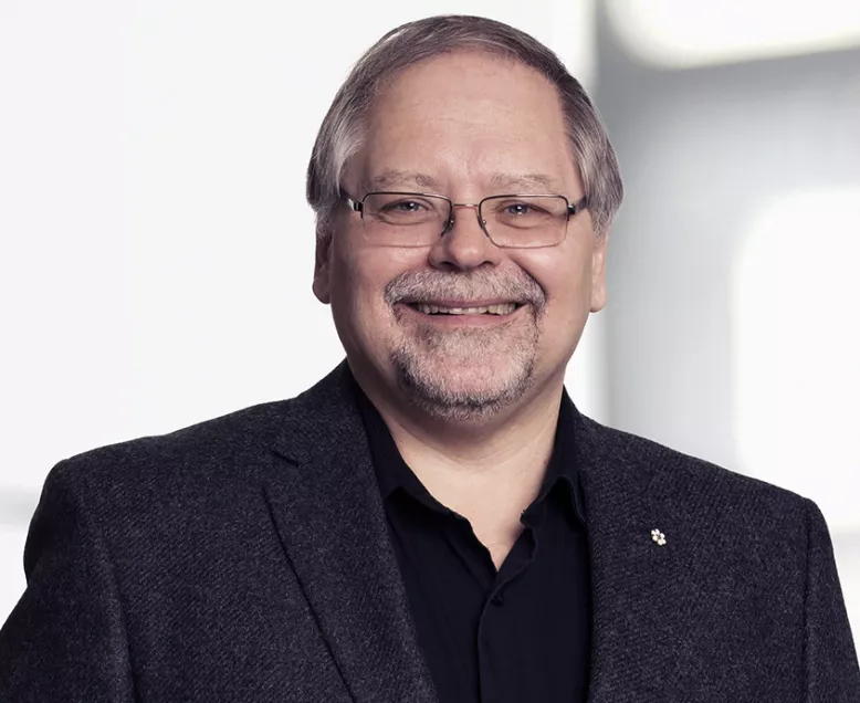 Dr. John Smol