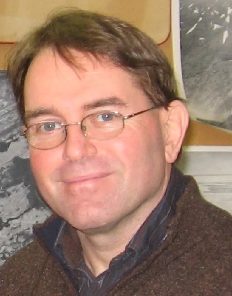 Prof. Nigel T Roulet