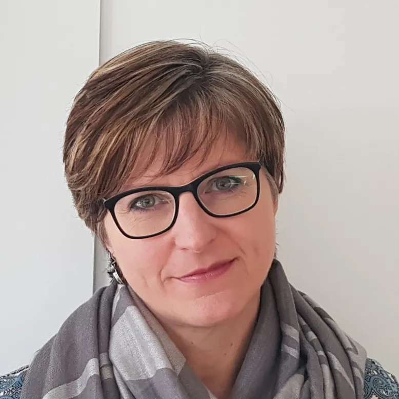 Prof. Laurel Schafer
