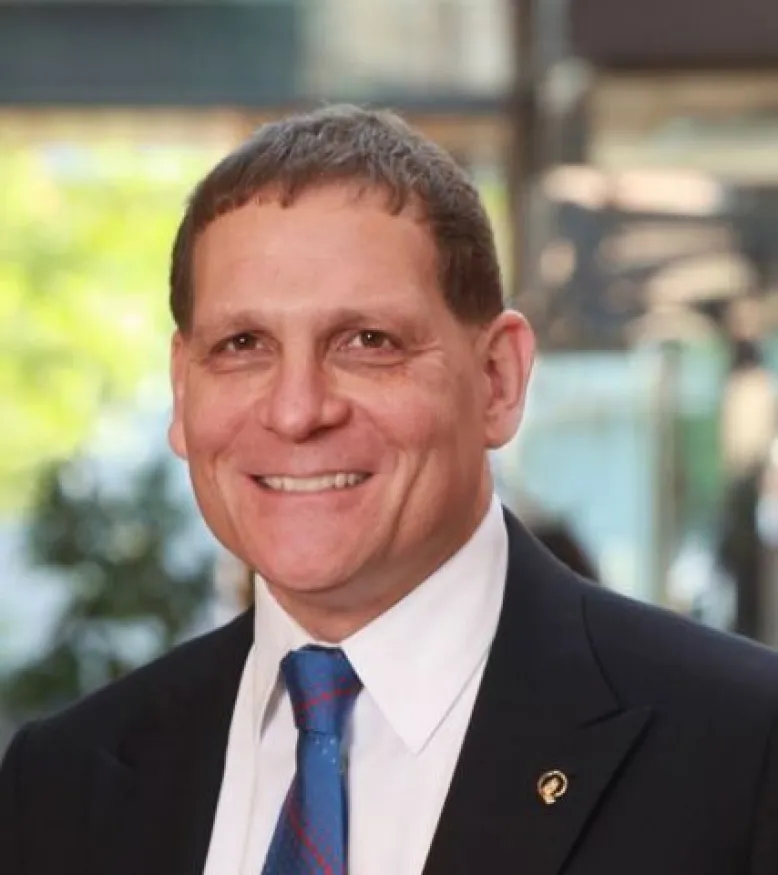 Dr. Daniel Woolf